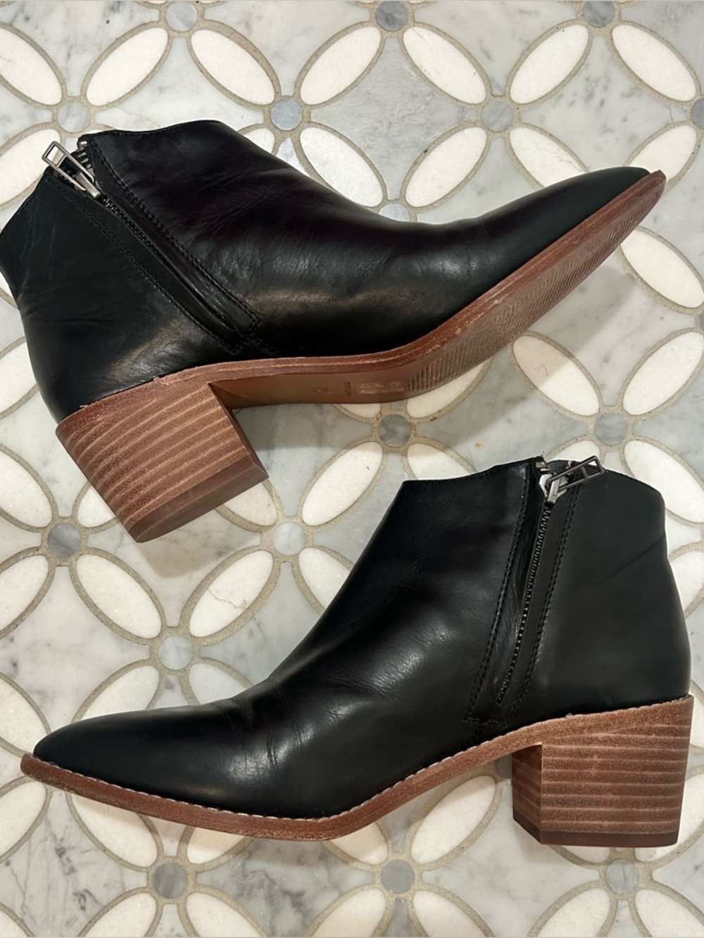 Madewell Western The Charley Boot in Leather Black Almond Toe Zip Up Booties 7.5 - Picture 6 of 14